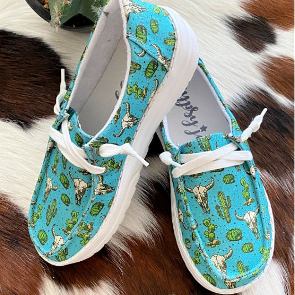 New Gypsy Jazz Elizabeth Slip On Sneaker in Turquoise - Picture 2 of 4